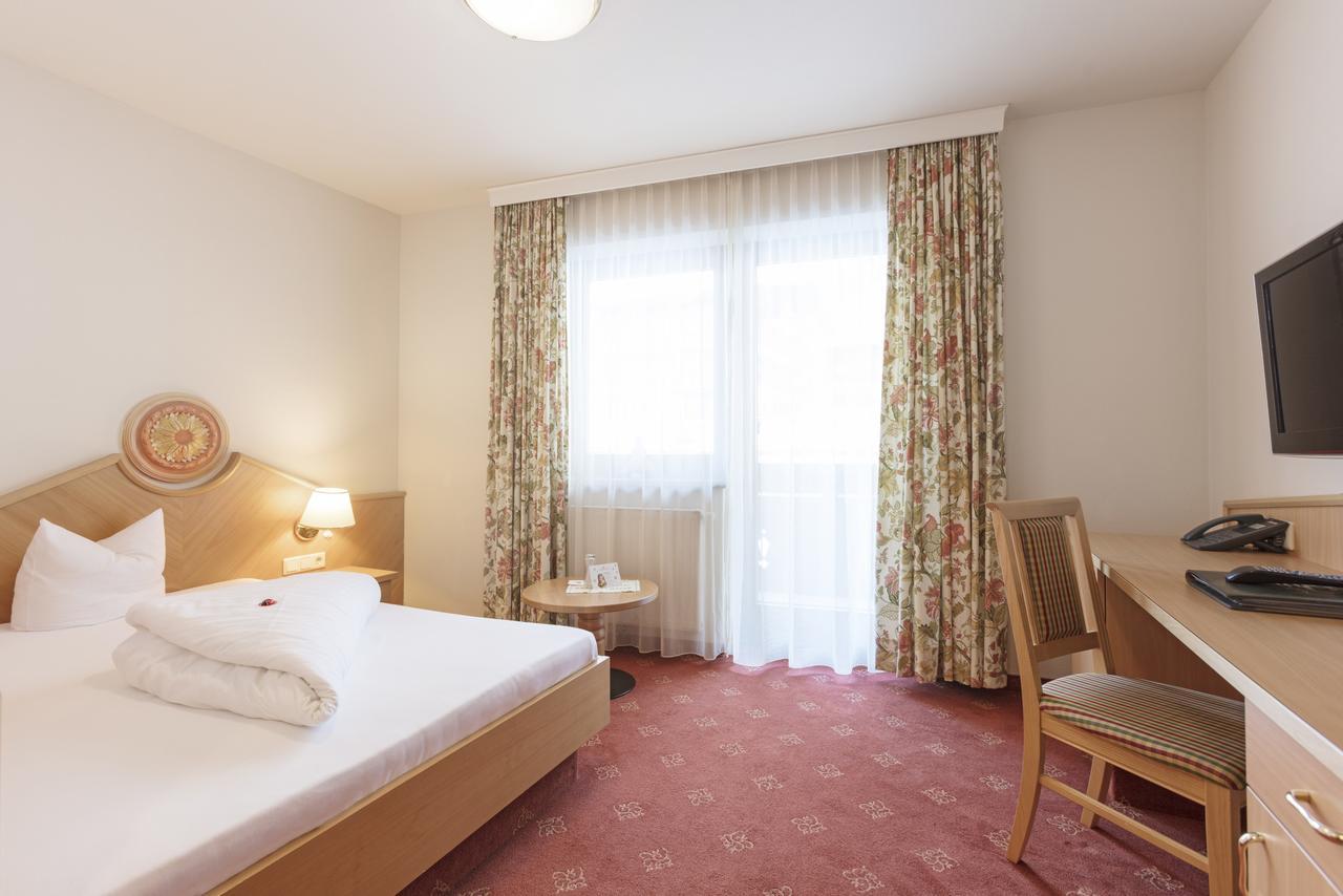 Hotel Andreas Hofer Мандарфен Экстерьер фото